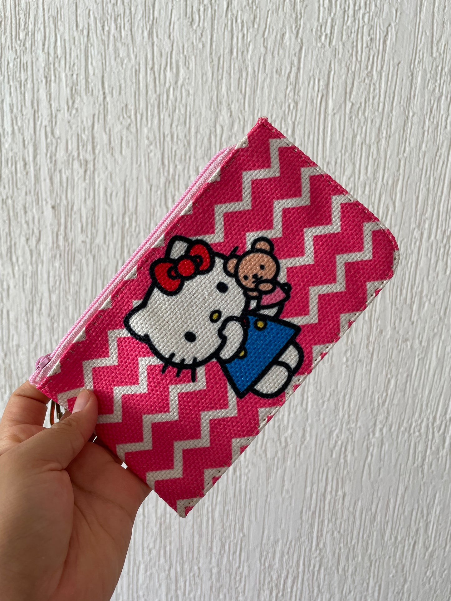 St. Monedero Hello Kitty